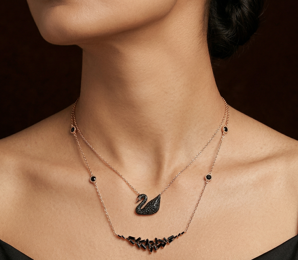 Rosegold Swan Chain With Pendant