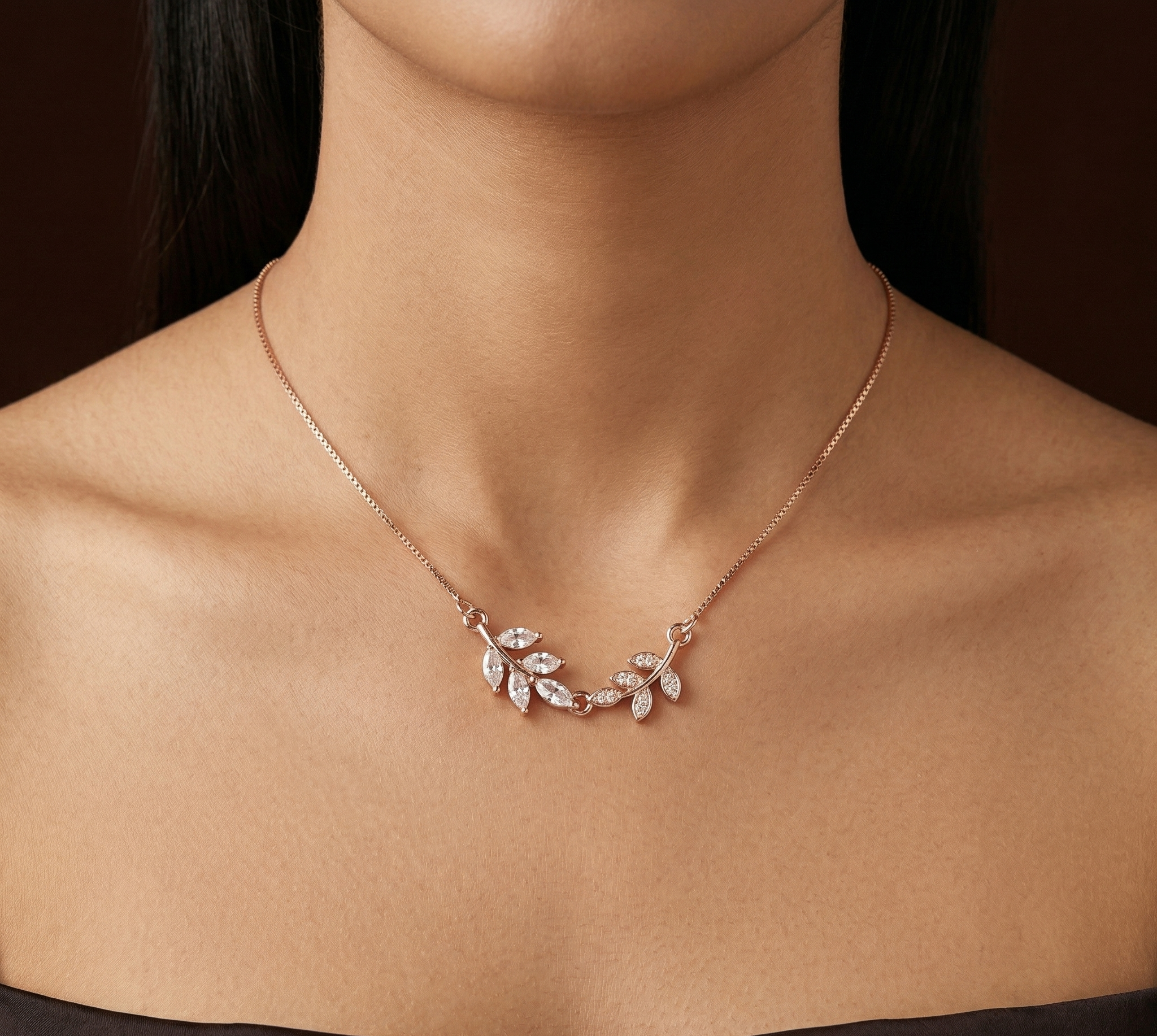 Leaf rose gold chain pendant