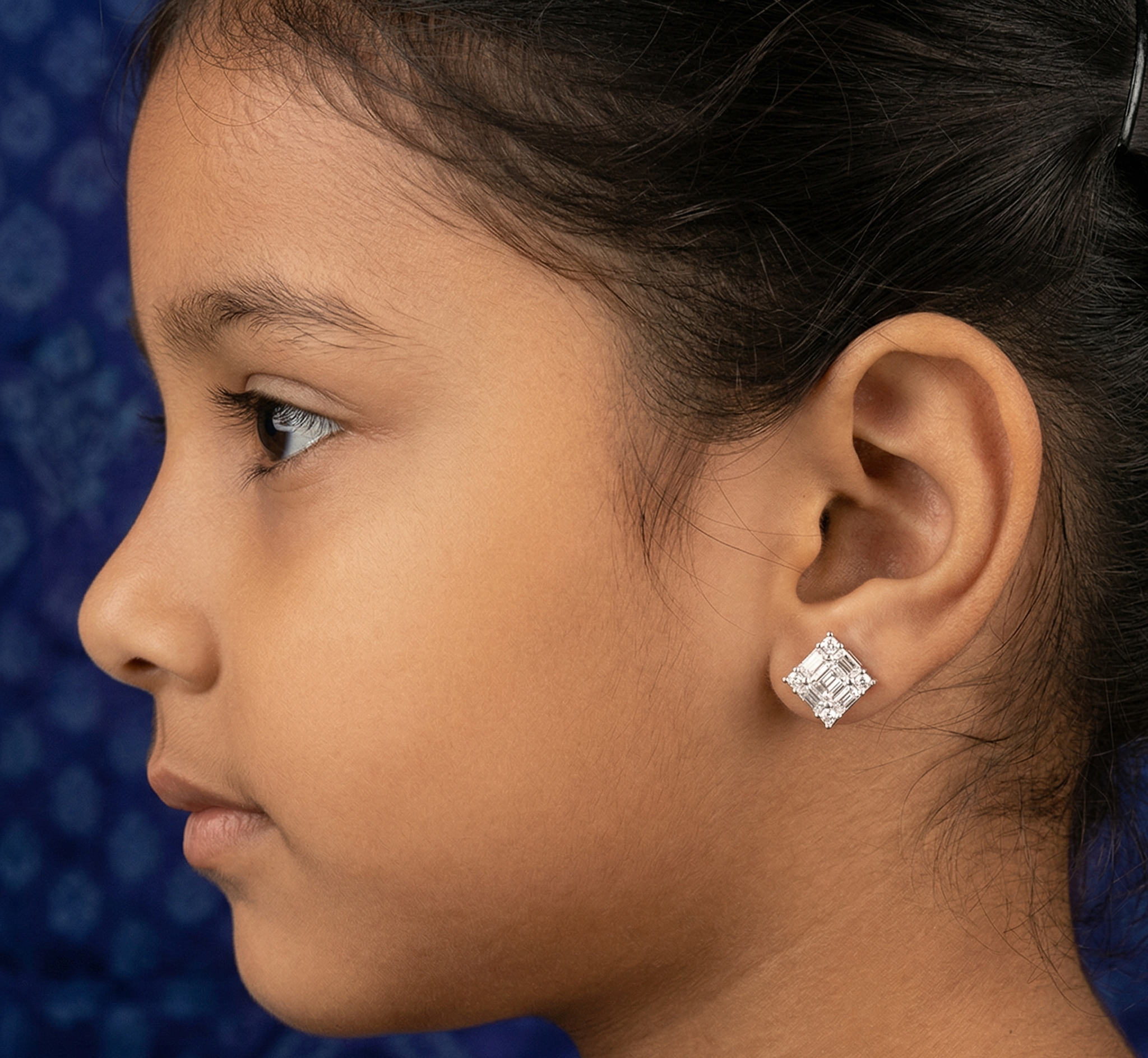 SQUARE STONE EARRING