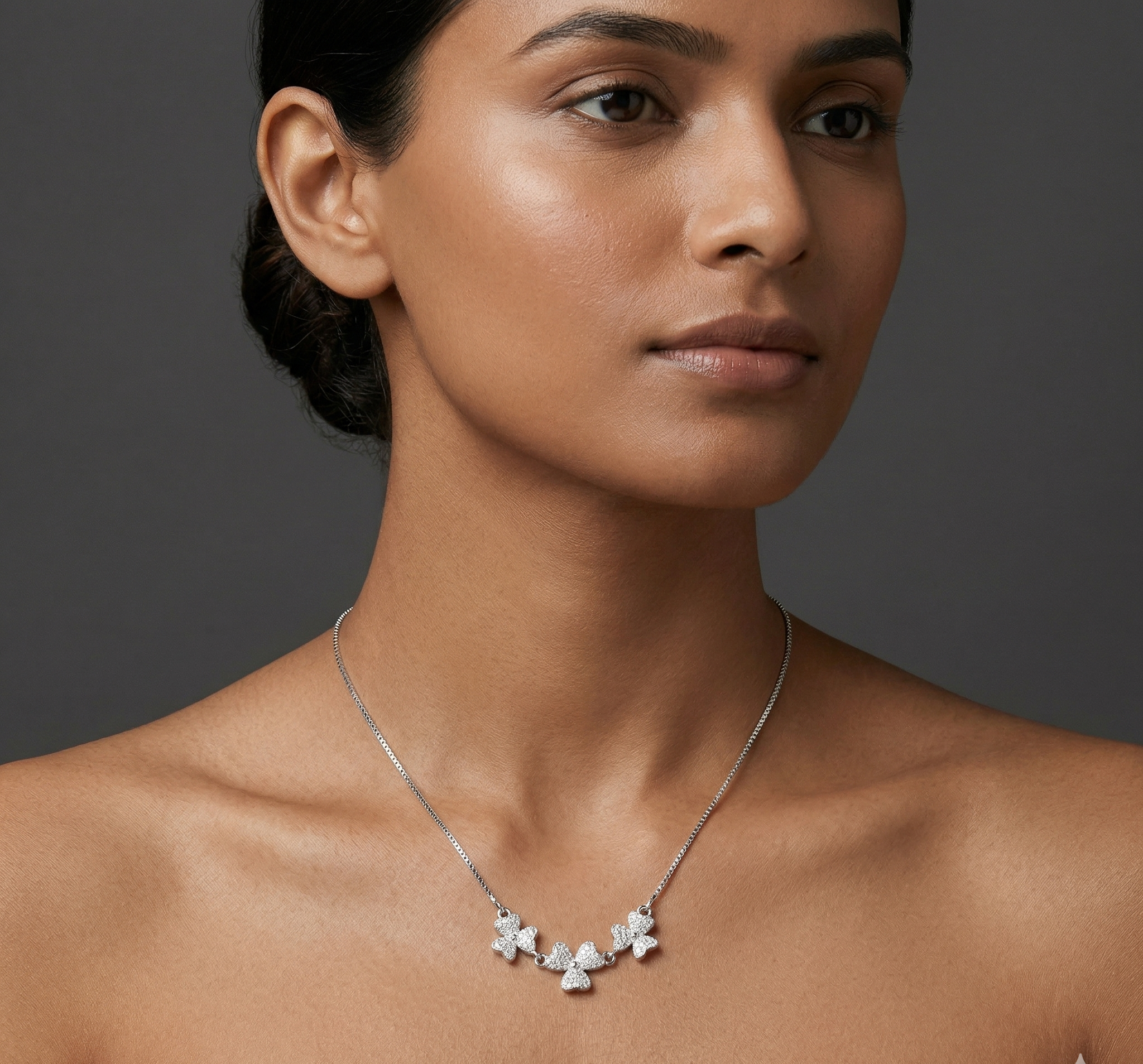 Flower Chain Pendant