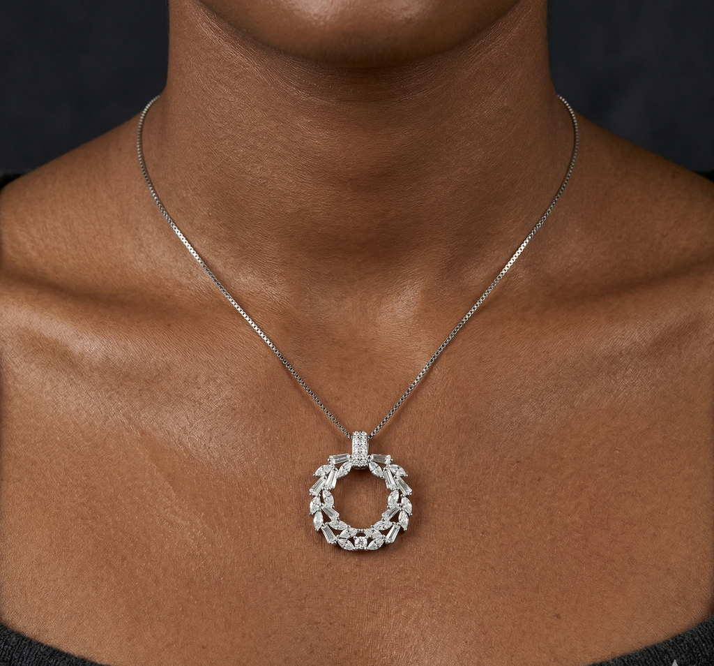Eternal Sparkle Circle Pendant Chain