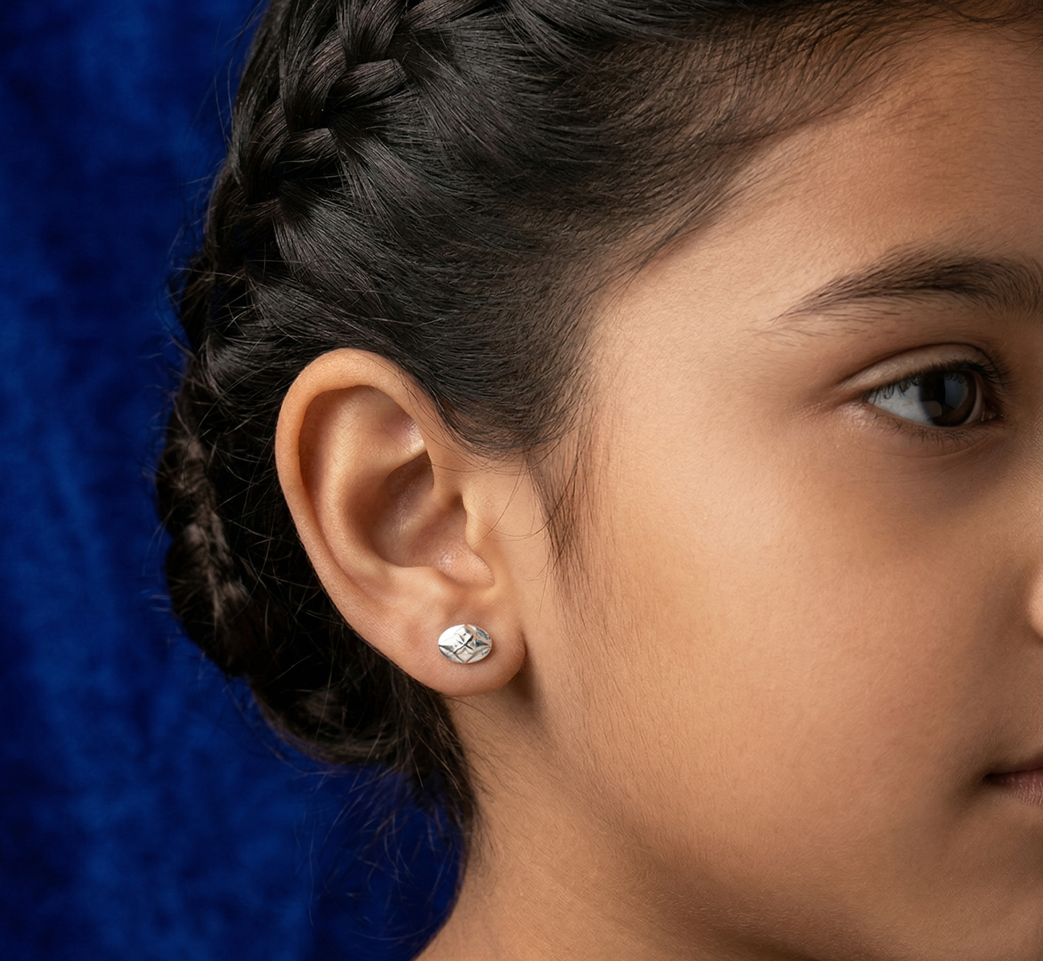 Oval Earring