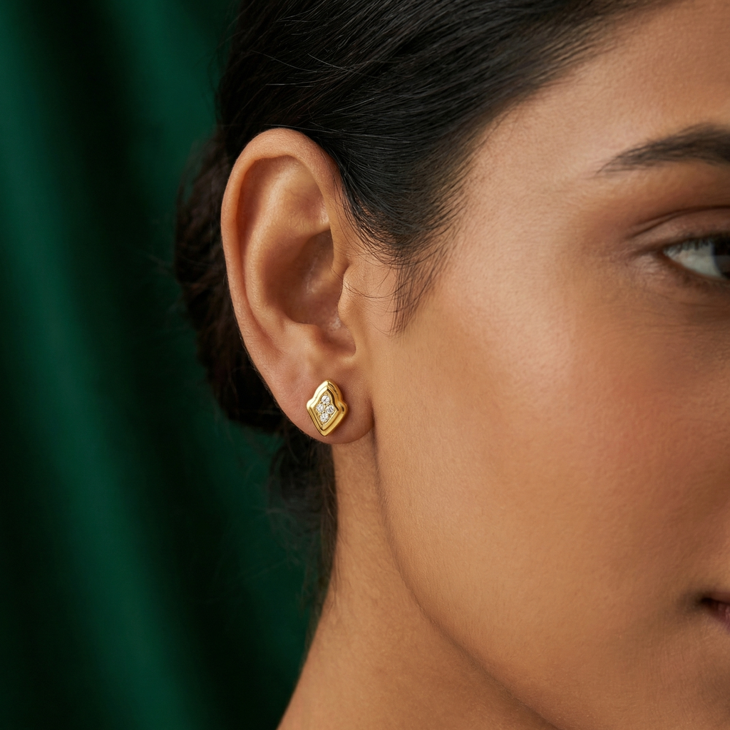 Necker Earring