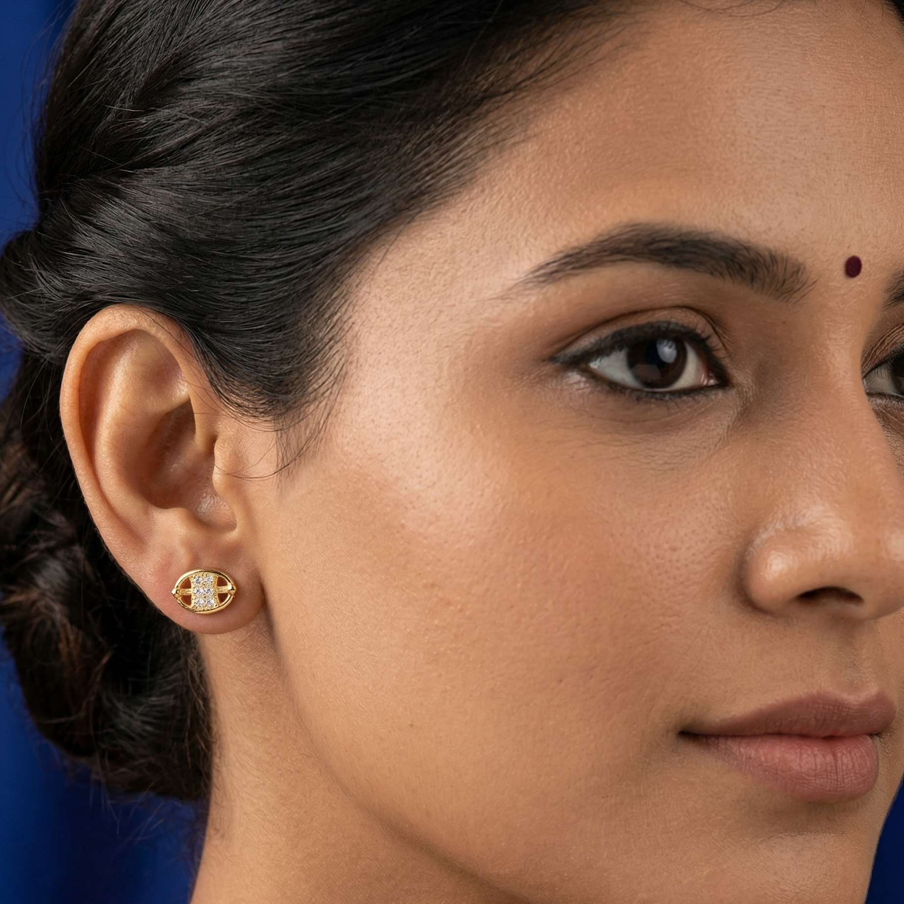 Oval Stone Earring