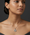 Rhodium star chain with pendent