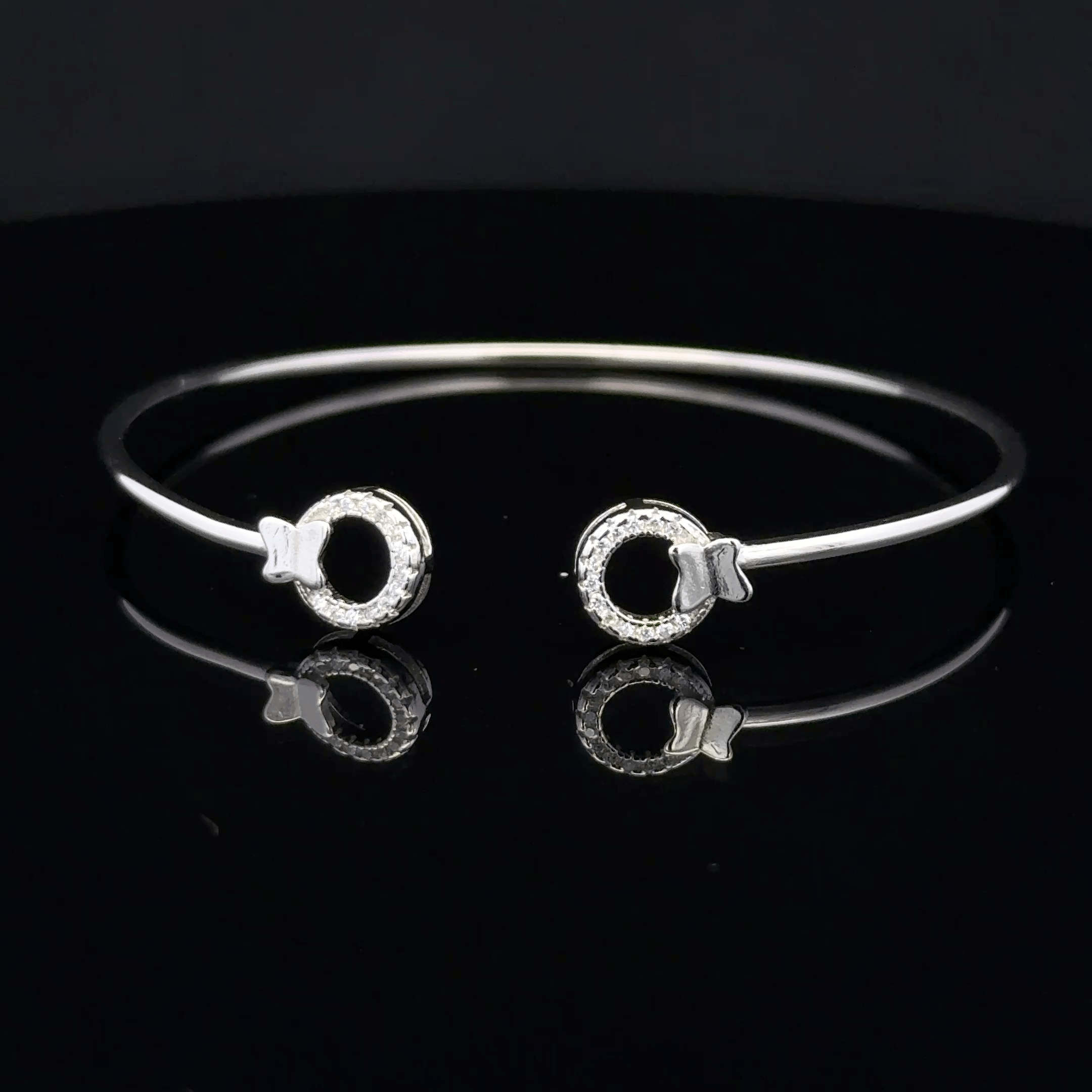 Butterfly Round Kada