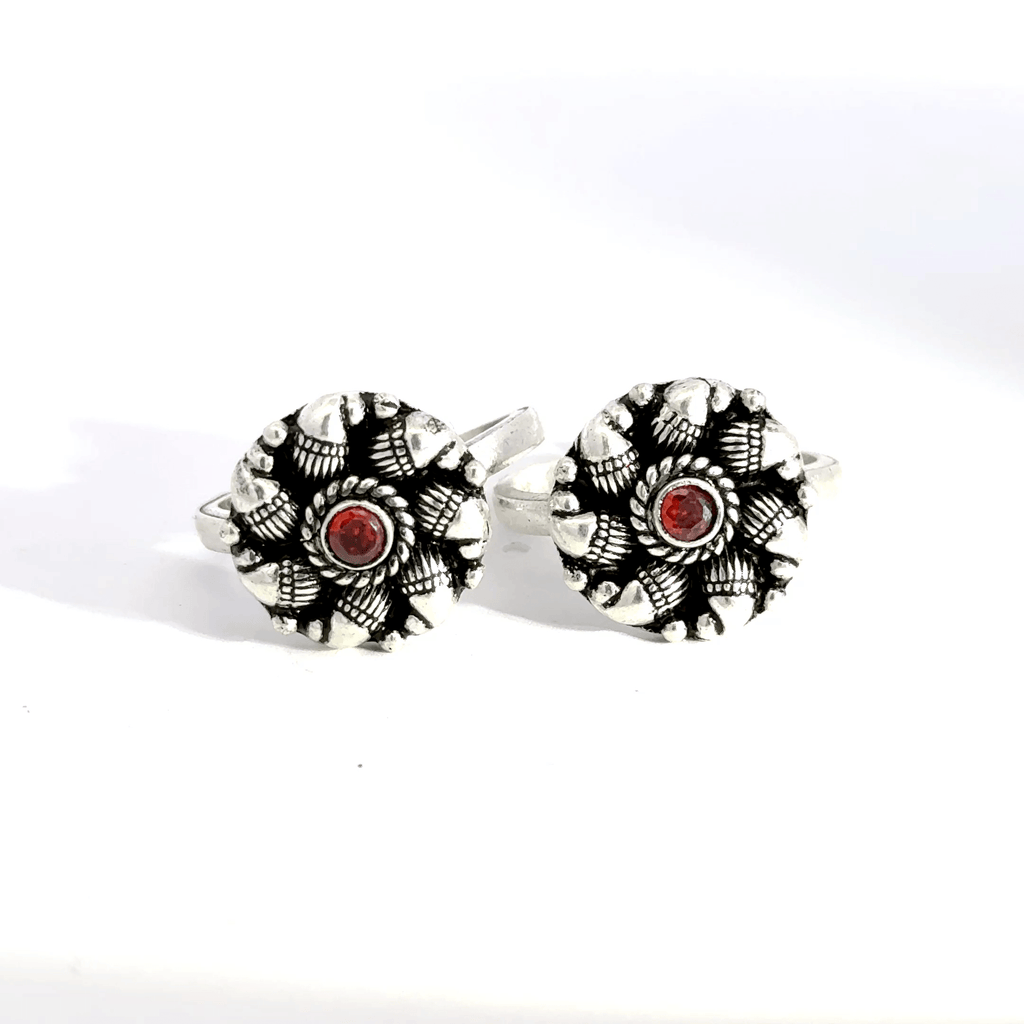 Antique Stone Toerings