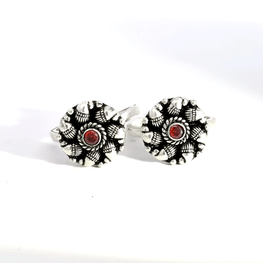 Antique Stone Toerings