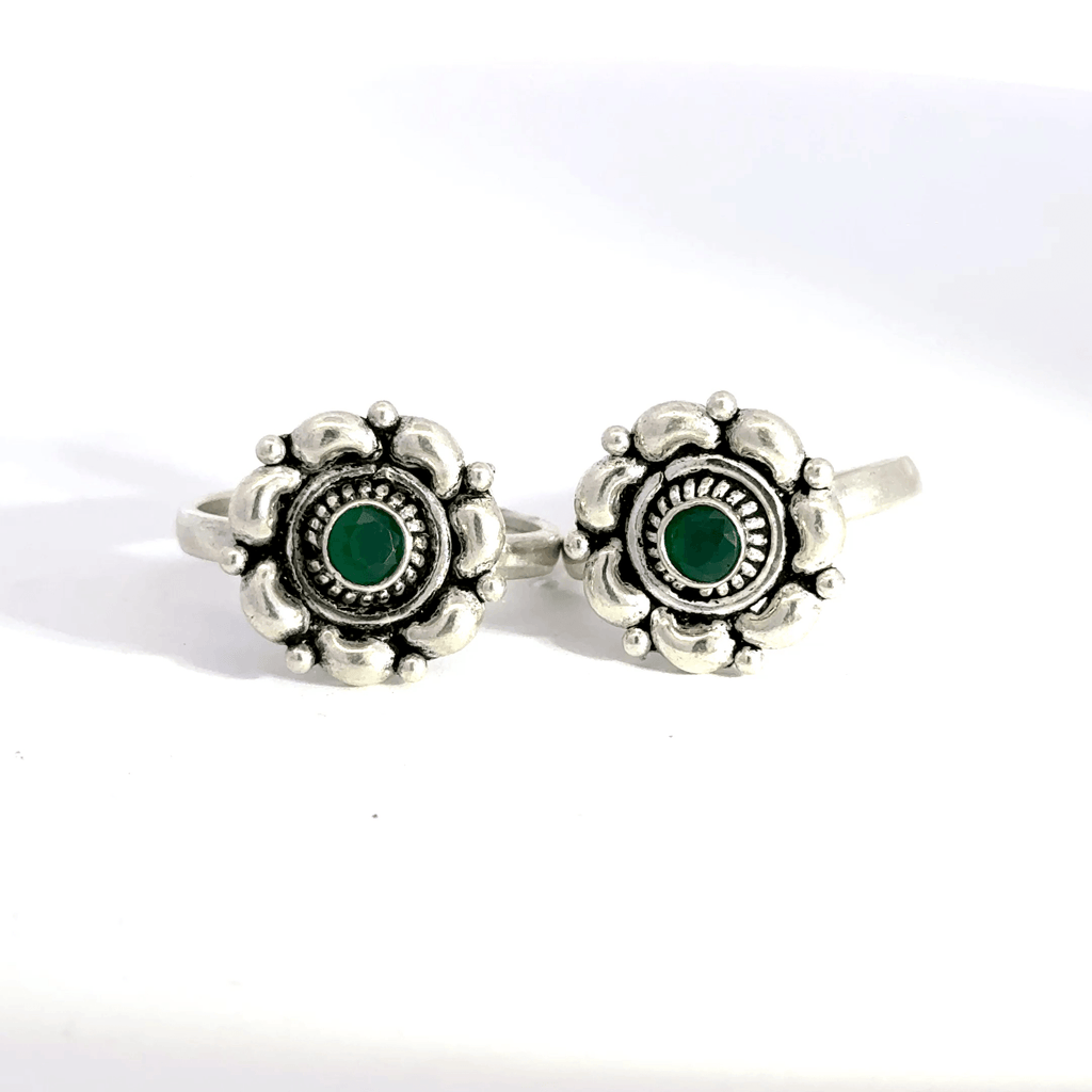 Antique Stone Toerings