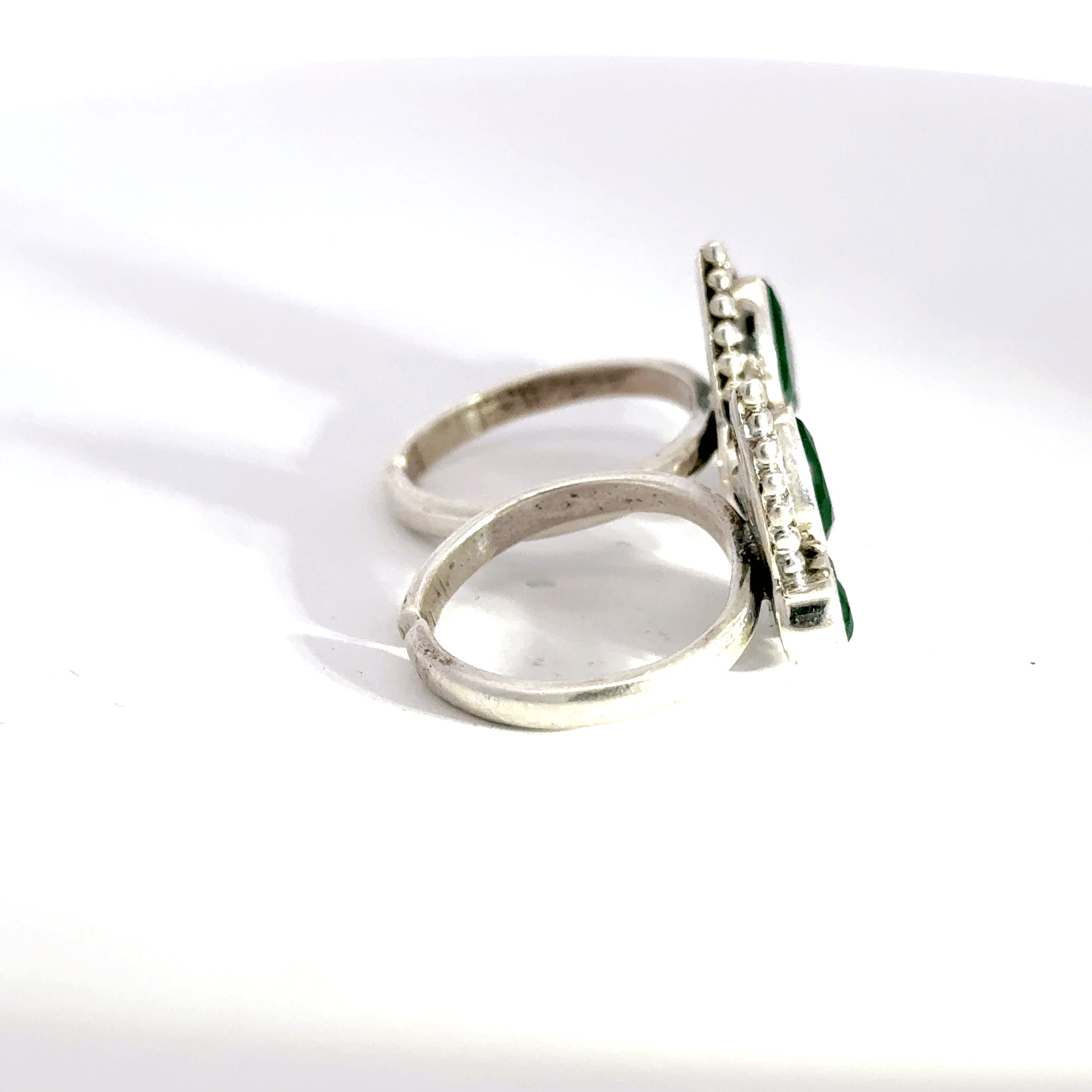 Antique Stone Toerings