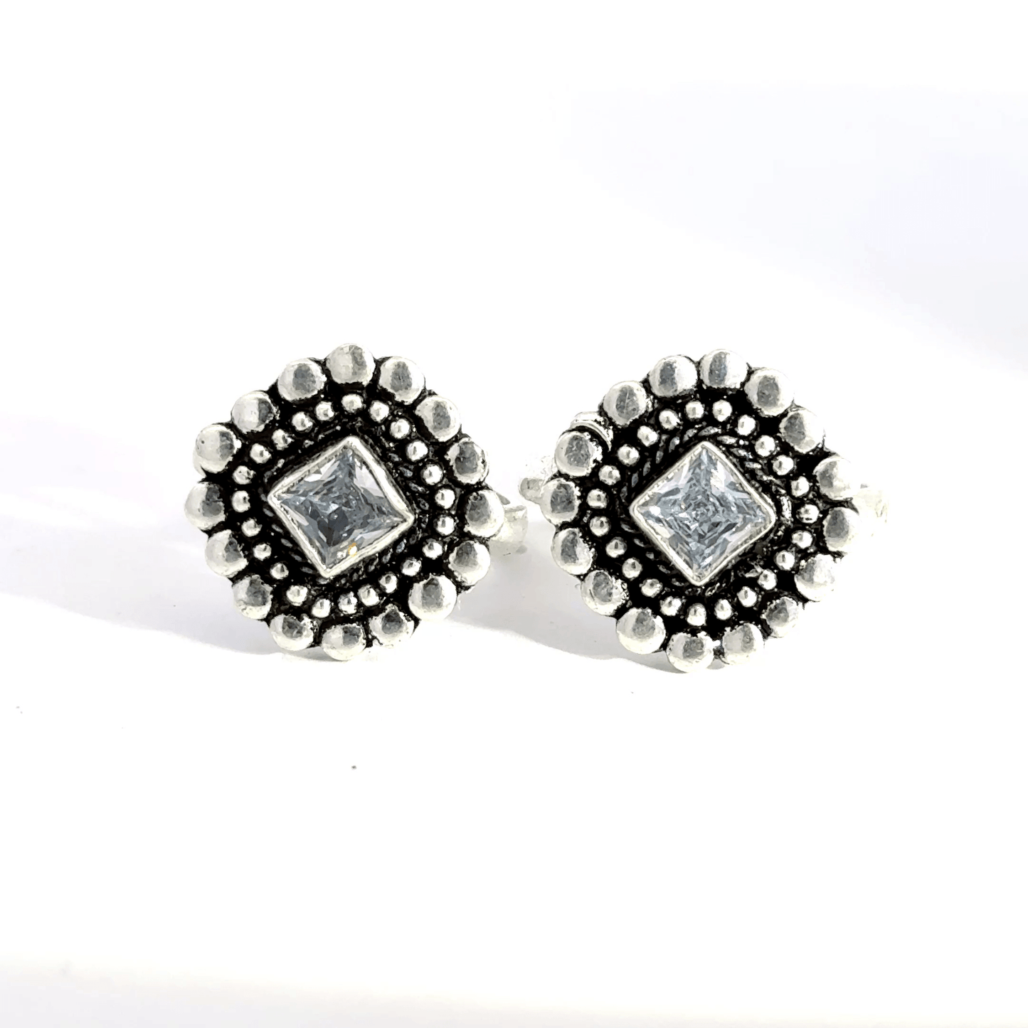 Antique Stone Toerings