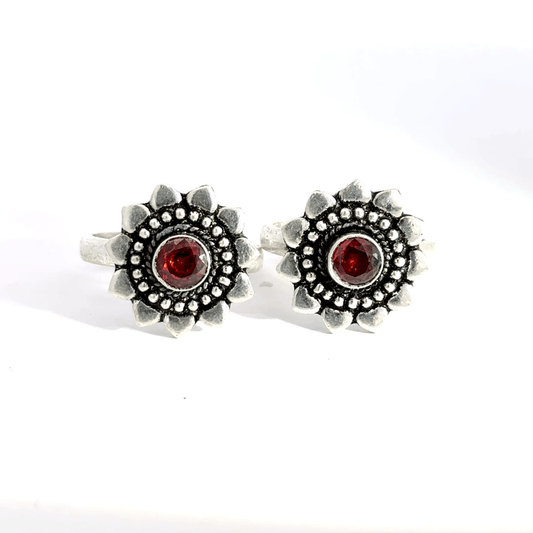 Antique Stone Toerings