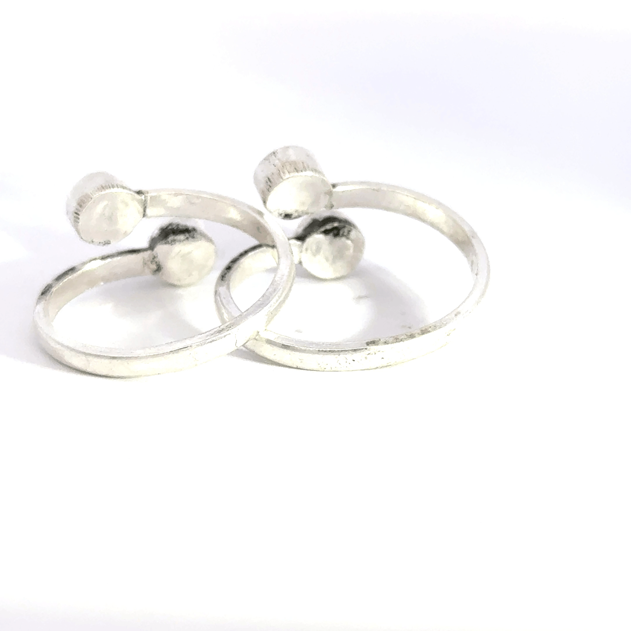 Antique Stone Toerings