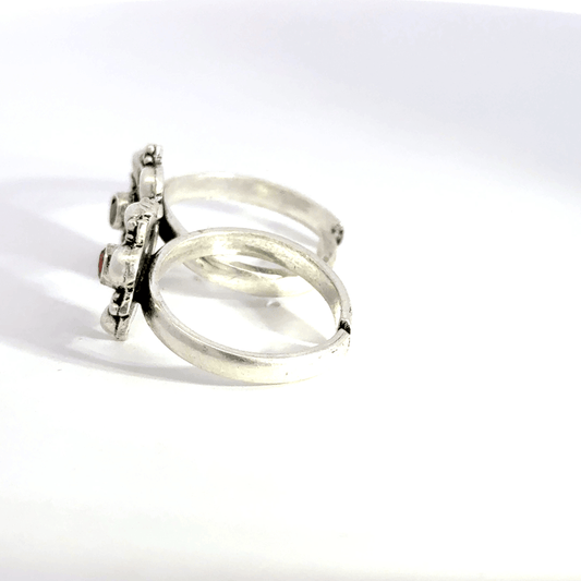 Antique Stone Toerings