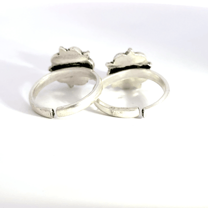 Antique Stone Toerings
