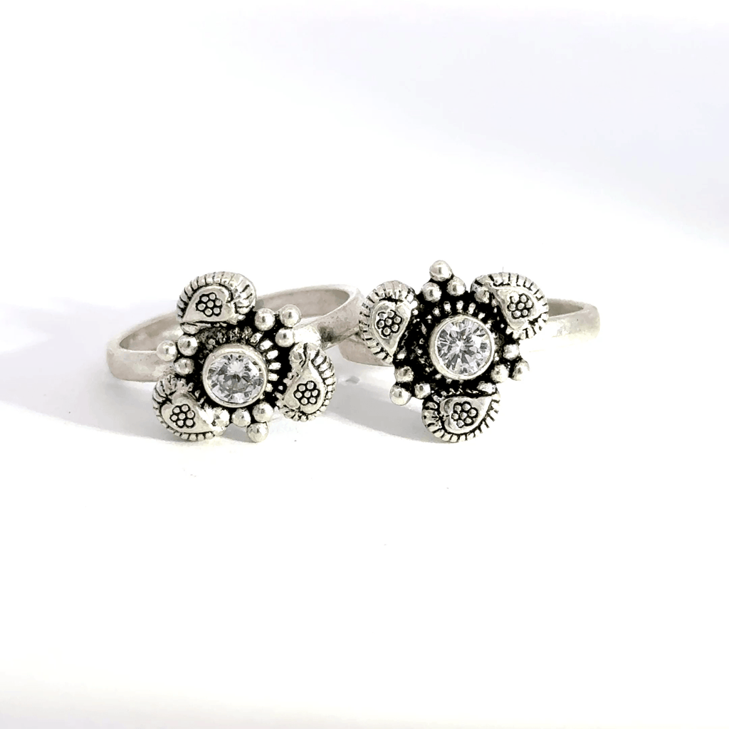 Antique Stone Toerings