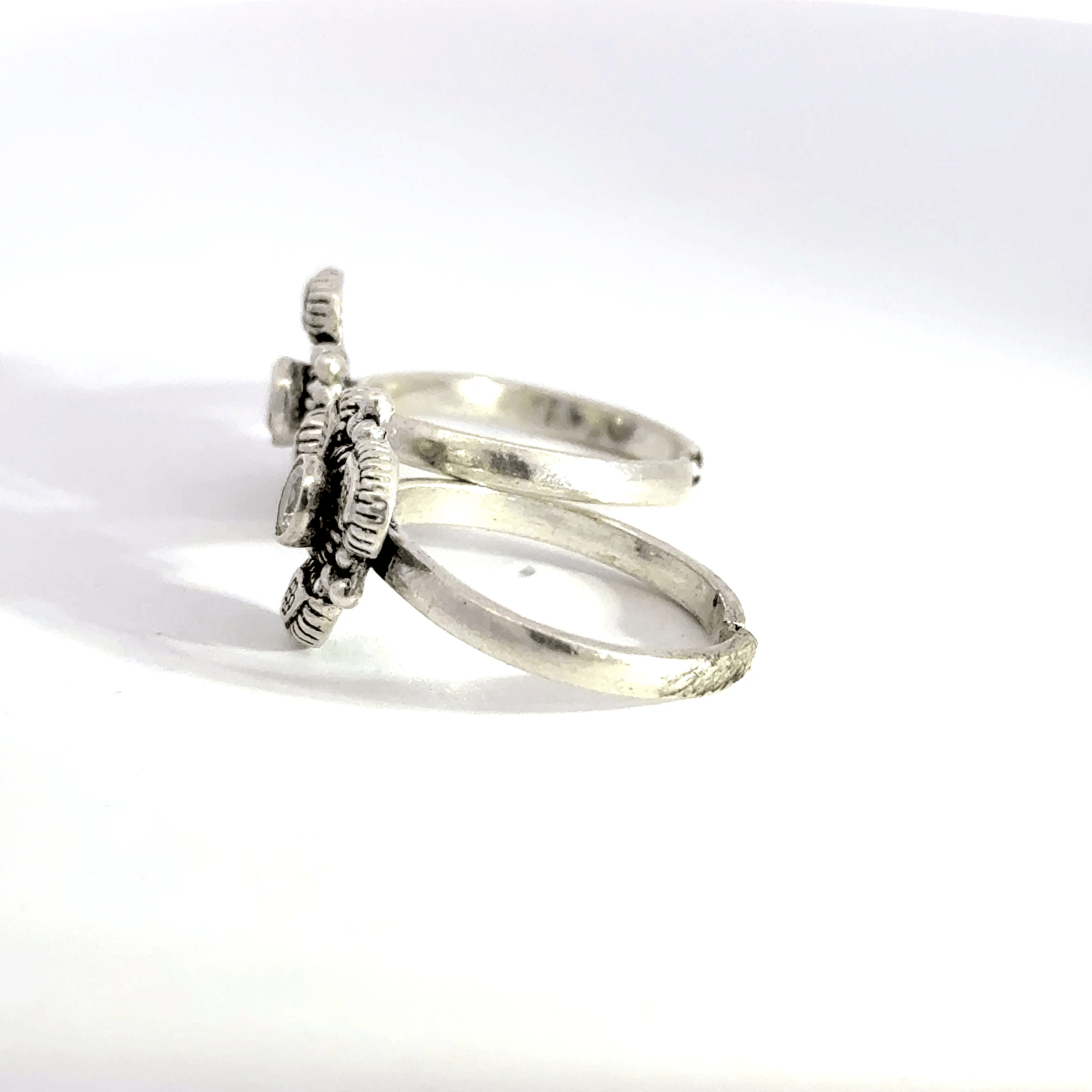 Antique Stone Toerings