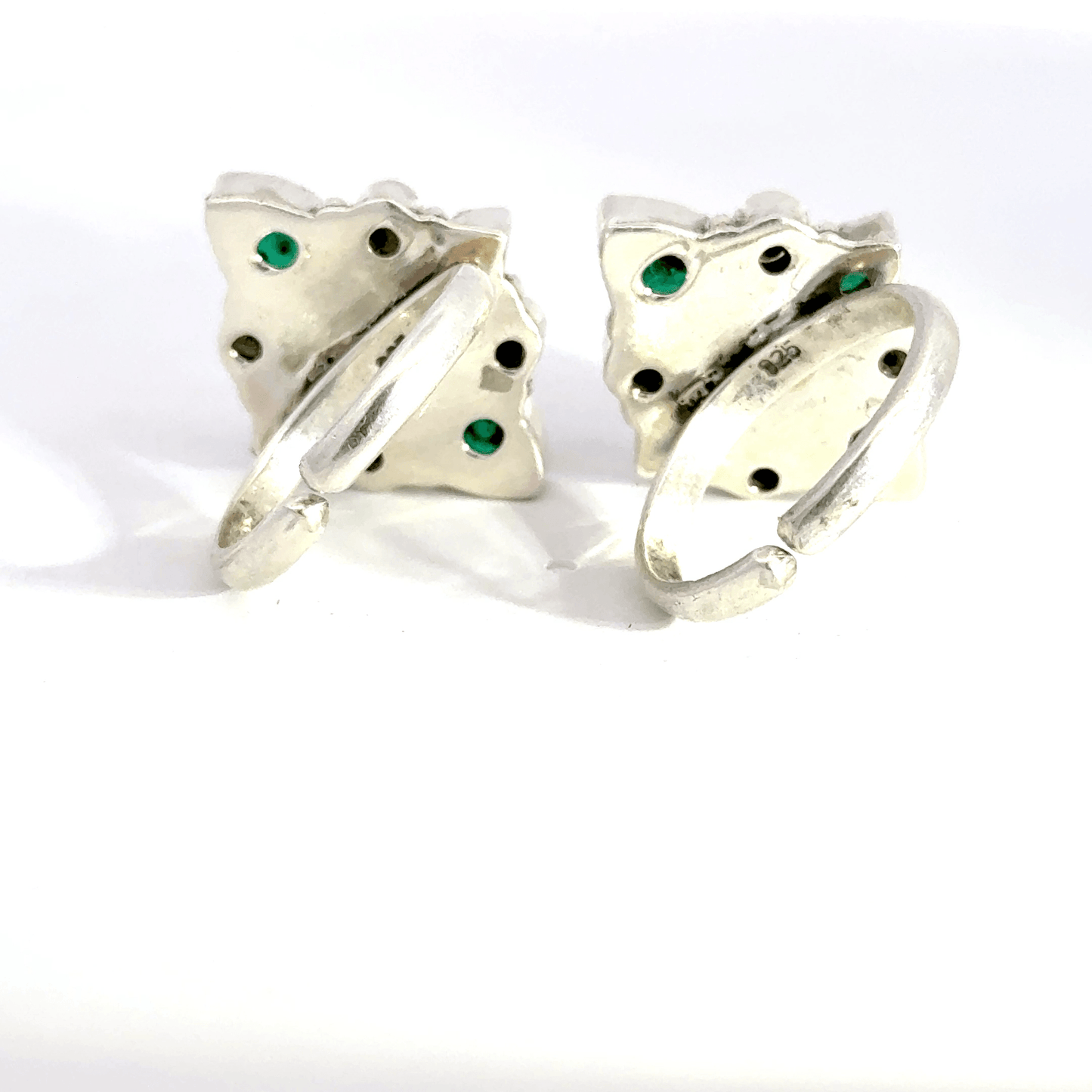 Antique Stone Toerings