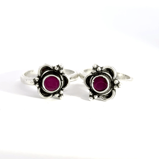 Antique Stone Toerings