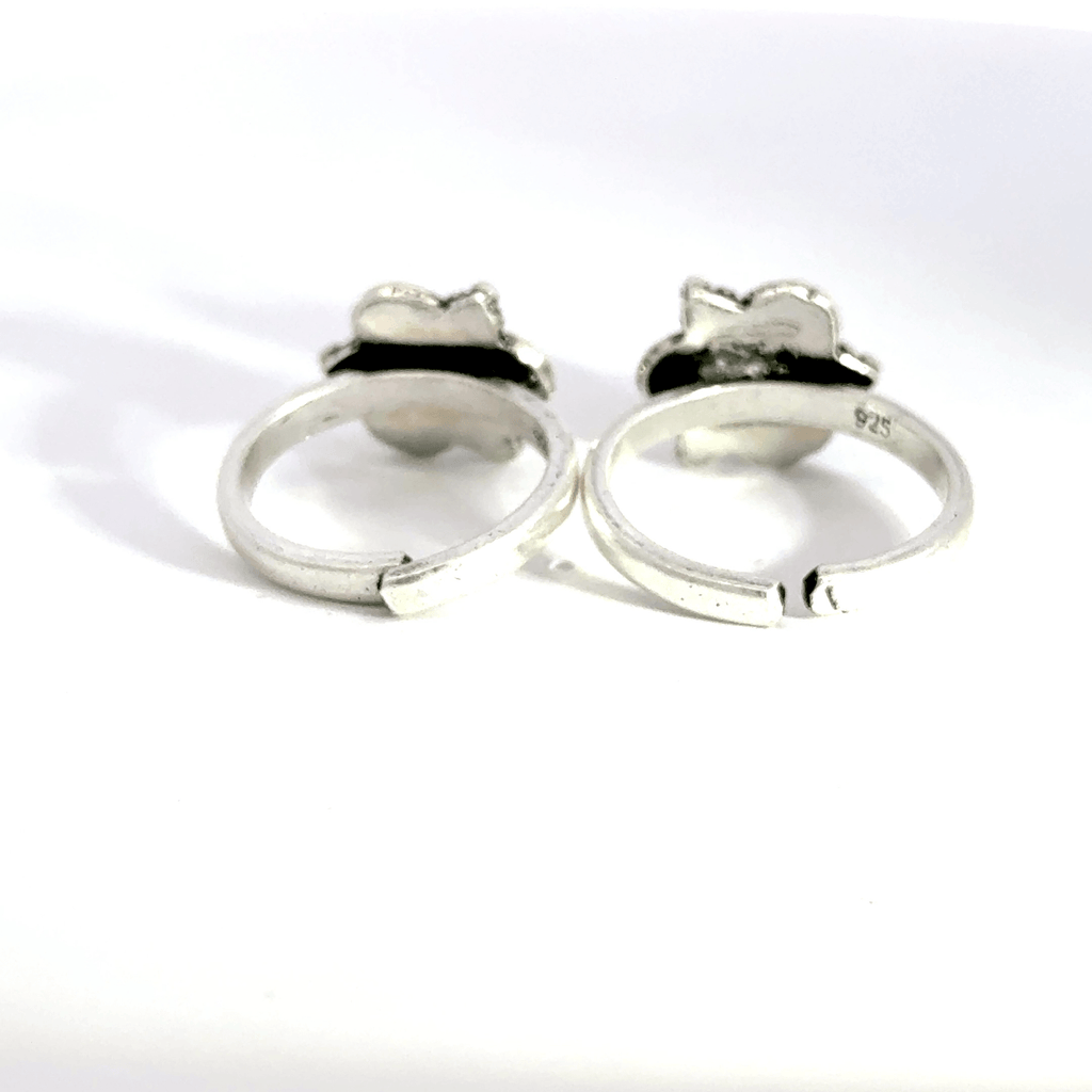 Antique Stone Toerings