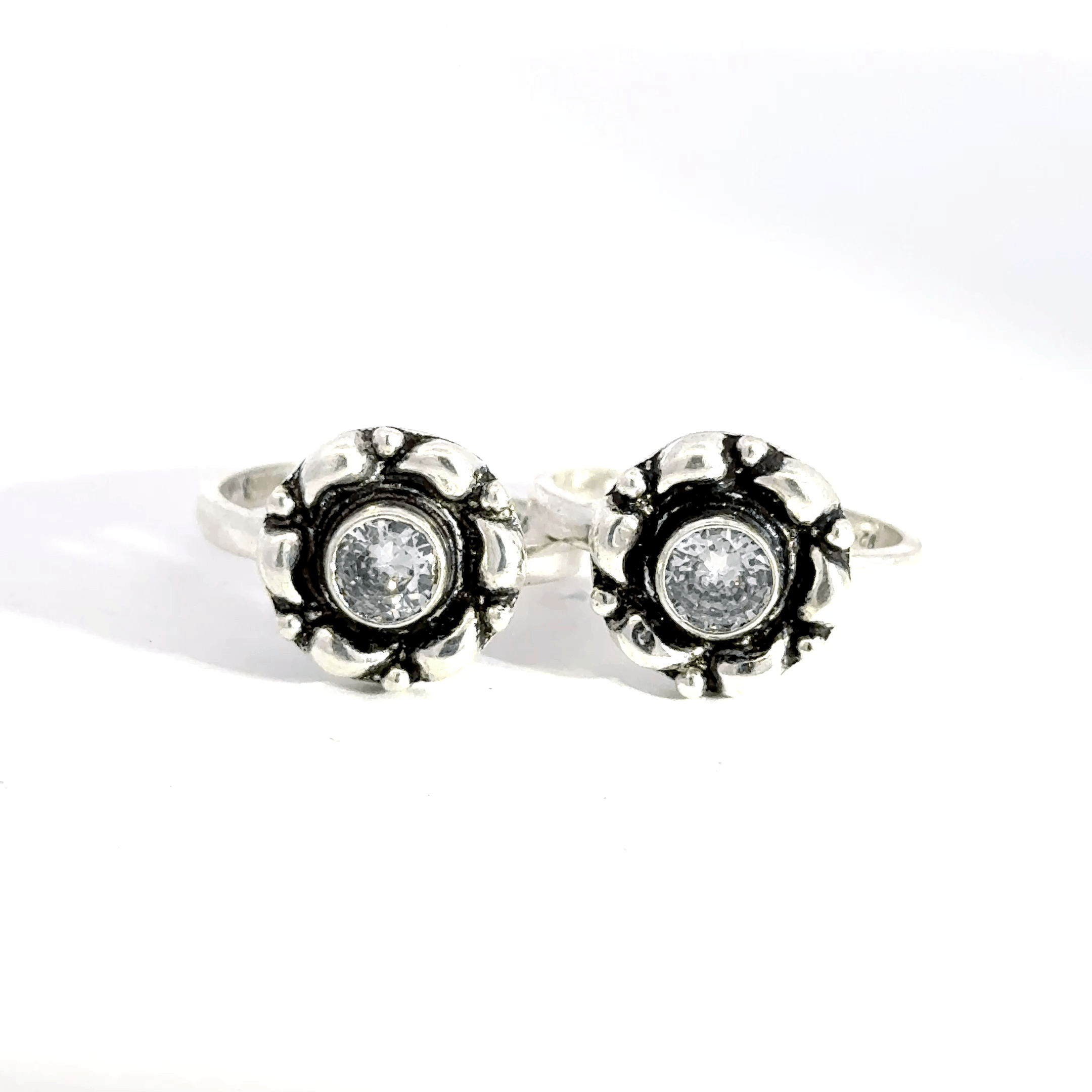 Antique Stone Toerings