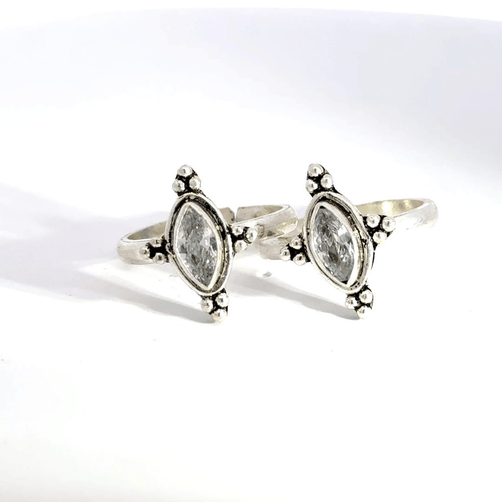 Antique Stone Toerings