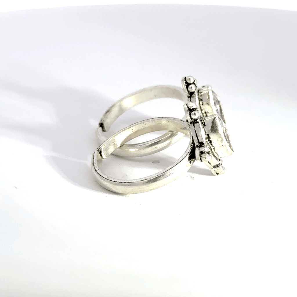 Antique Stone Toerings