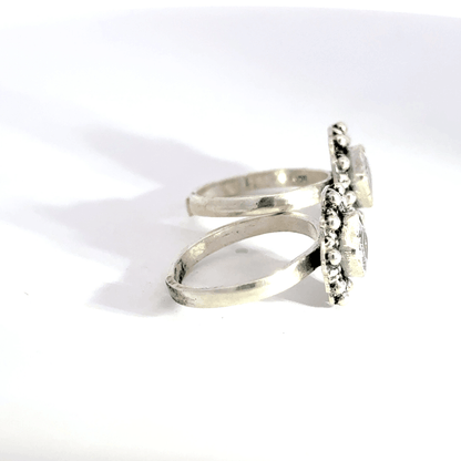Antique Stone Toerings
