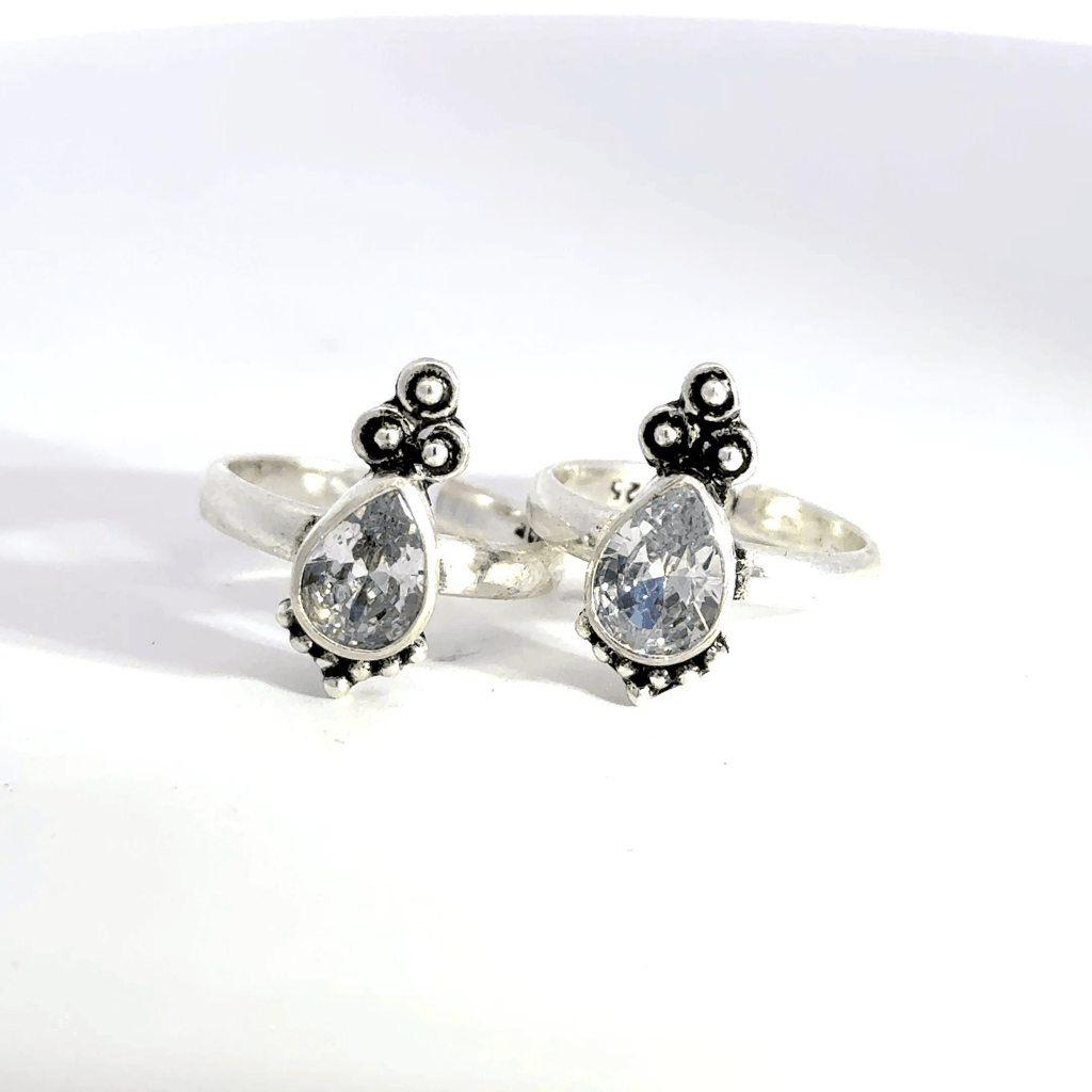 Antique Stone Toerings