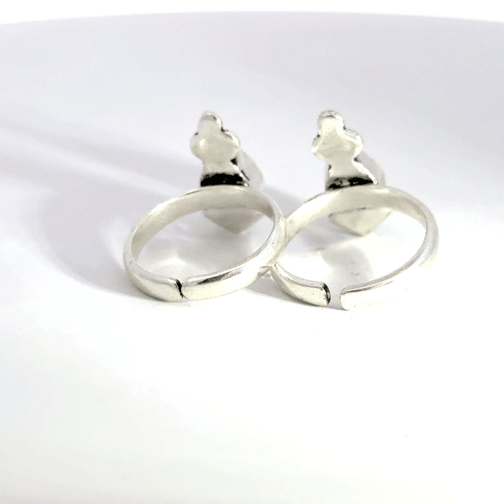 Antique Stone Toerings