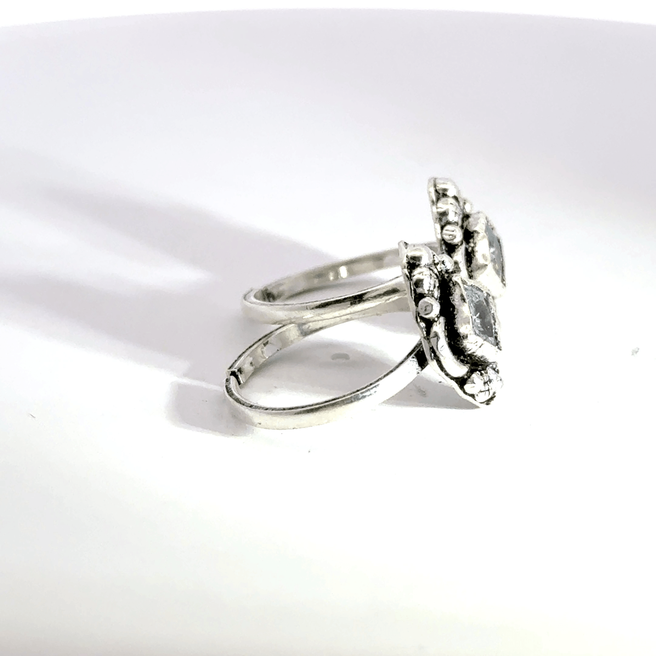 Antique Stone Toerings