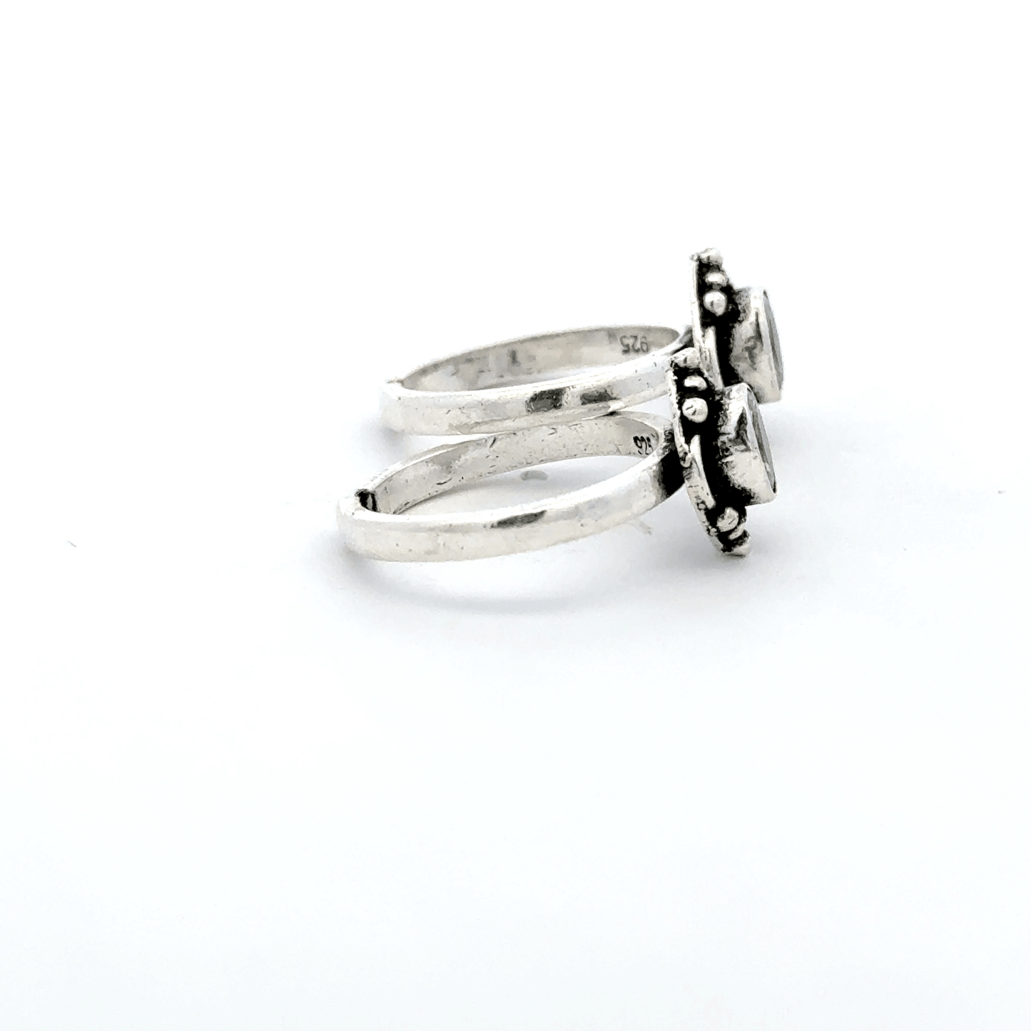 Antique Stone Toerings
