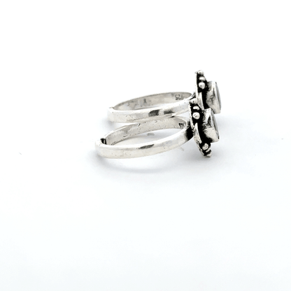 Antique Stone Toerings
