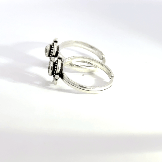 Antique Stone Toerings