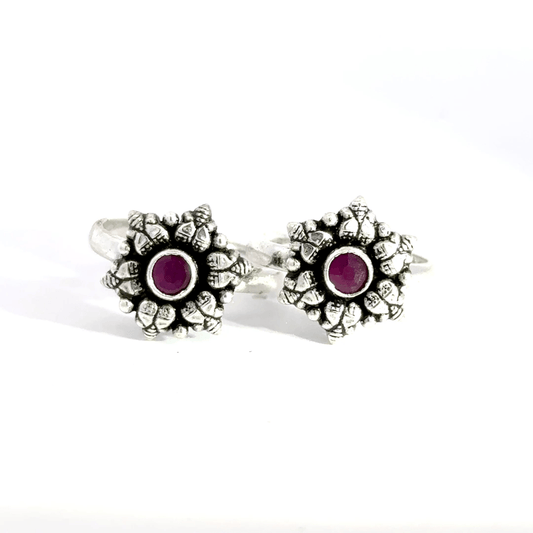 Antique Stone Toerings