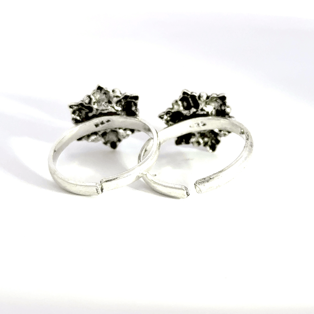 Antique Stone Toerings