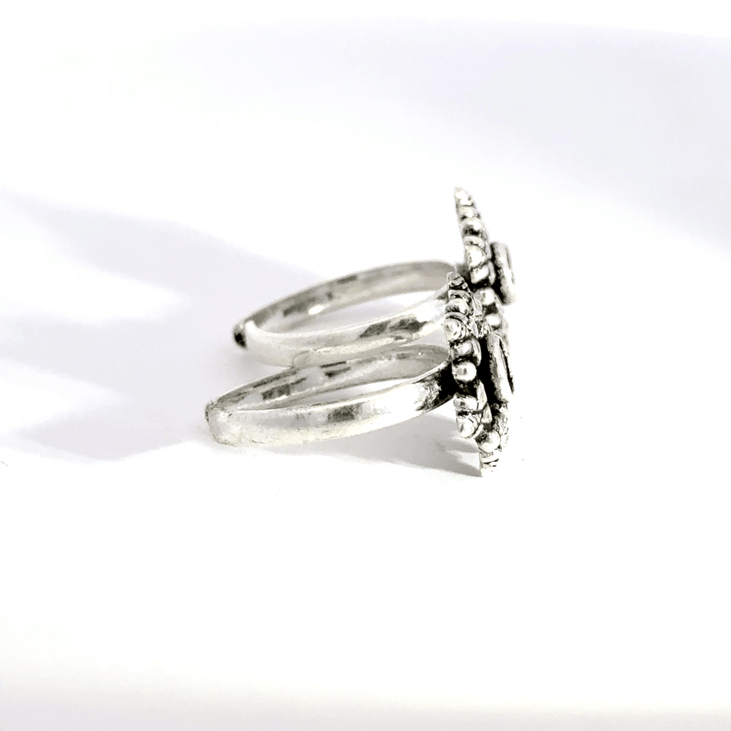 Antique Stone Toerings