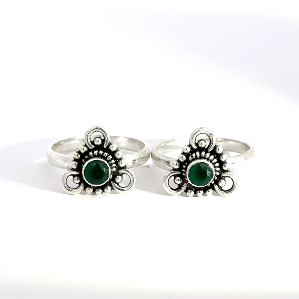 Antique Stone Toerings