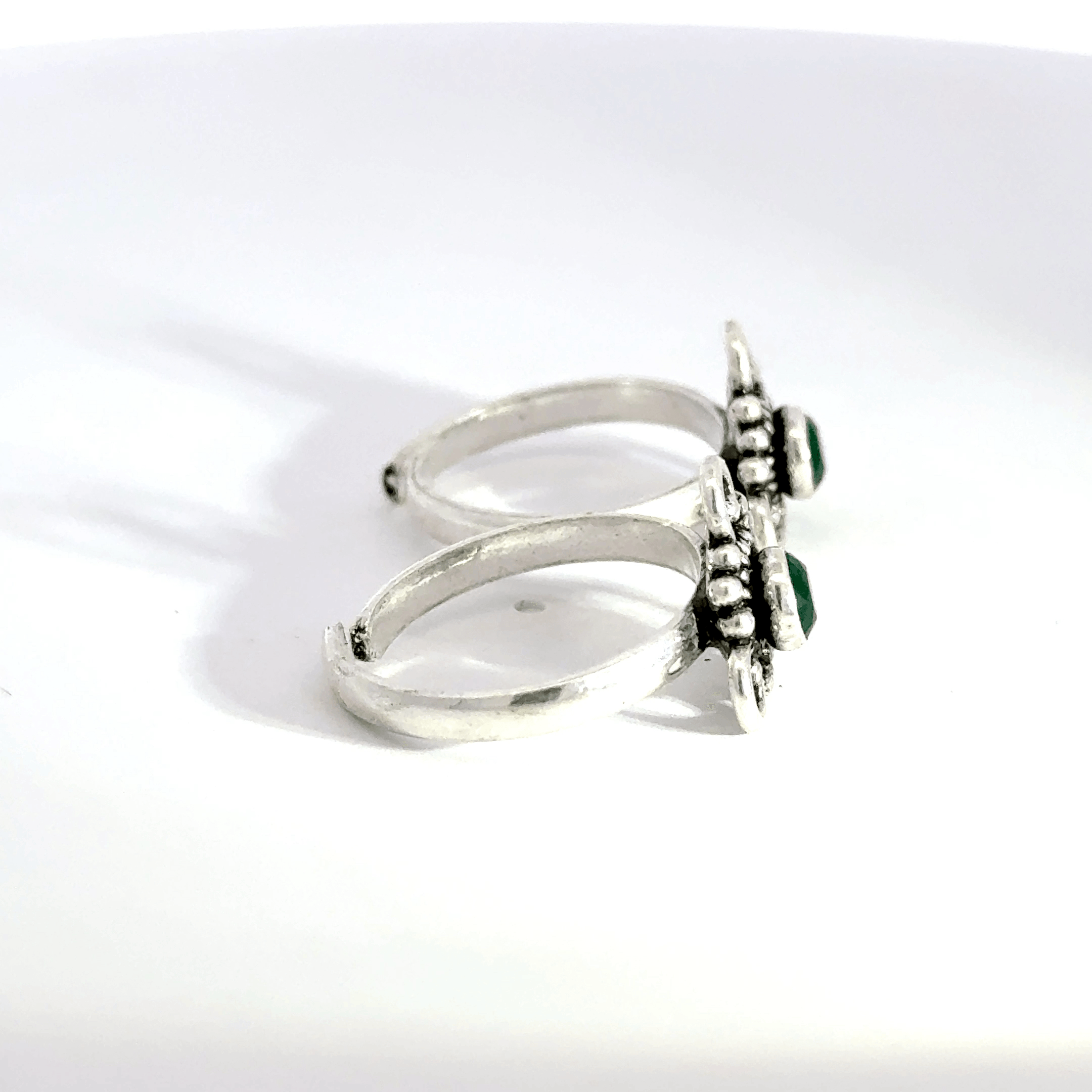 Antique Stone Toerings