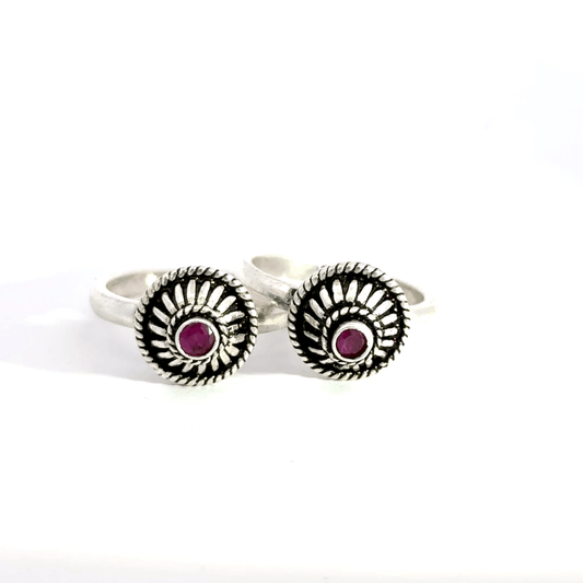 Antique Stone Toerings