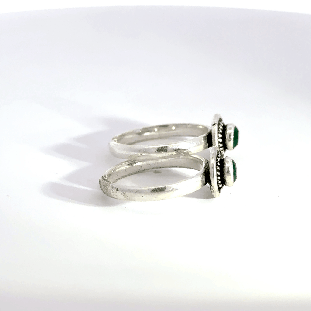 Antique Stone Toerings