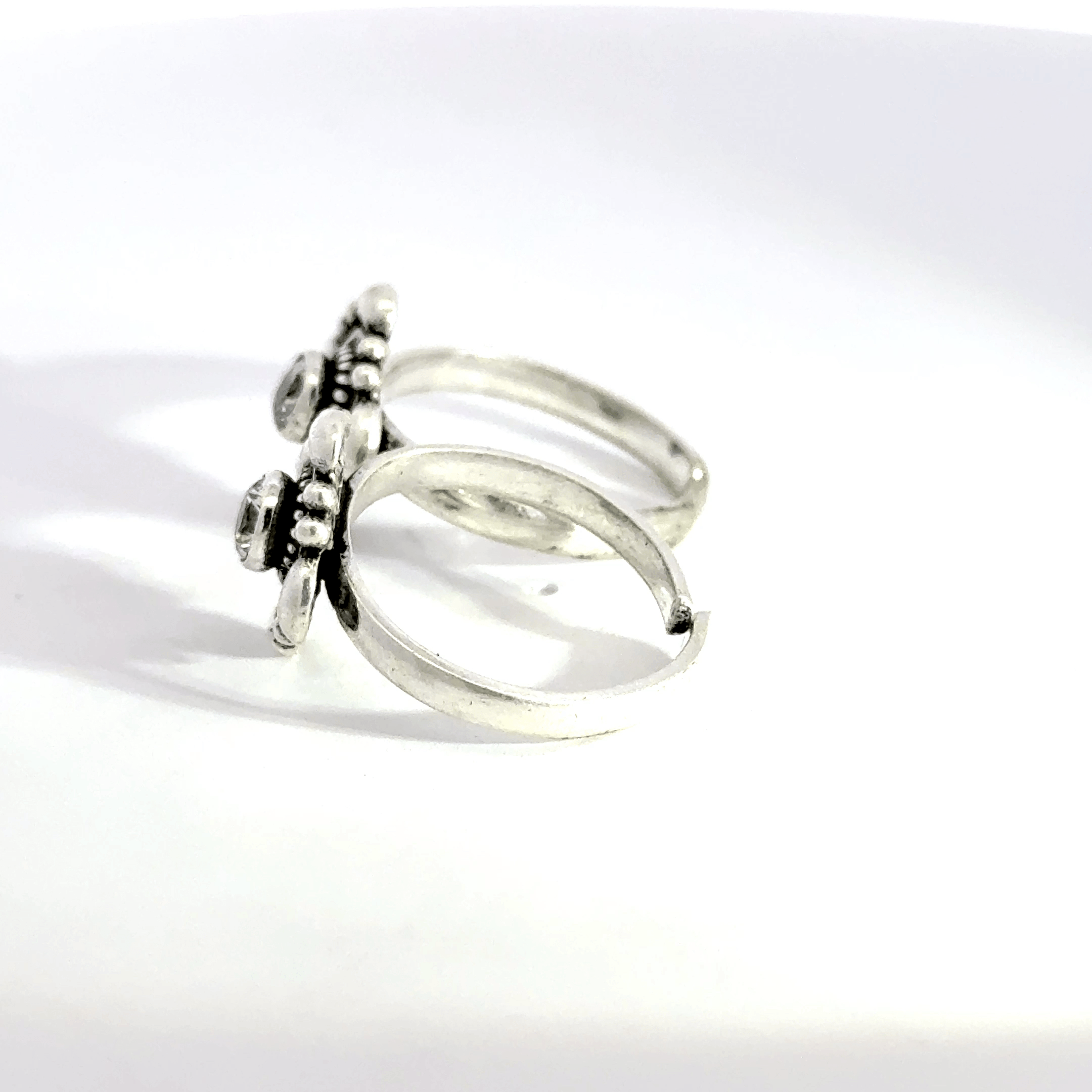 Antique Stone Toerings