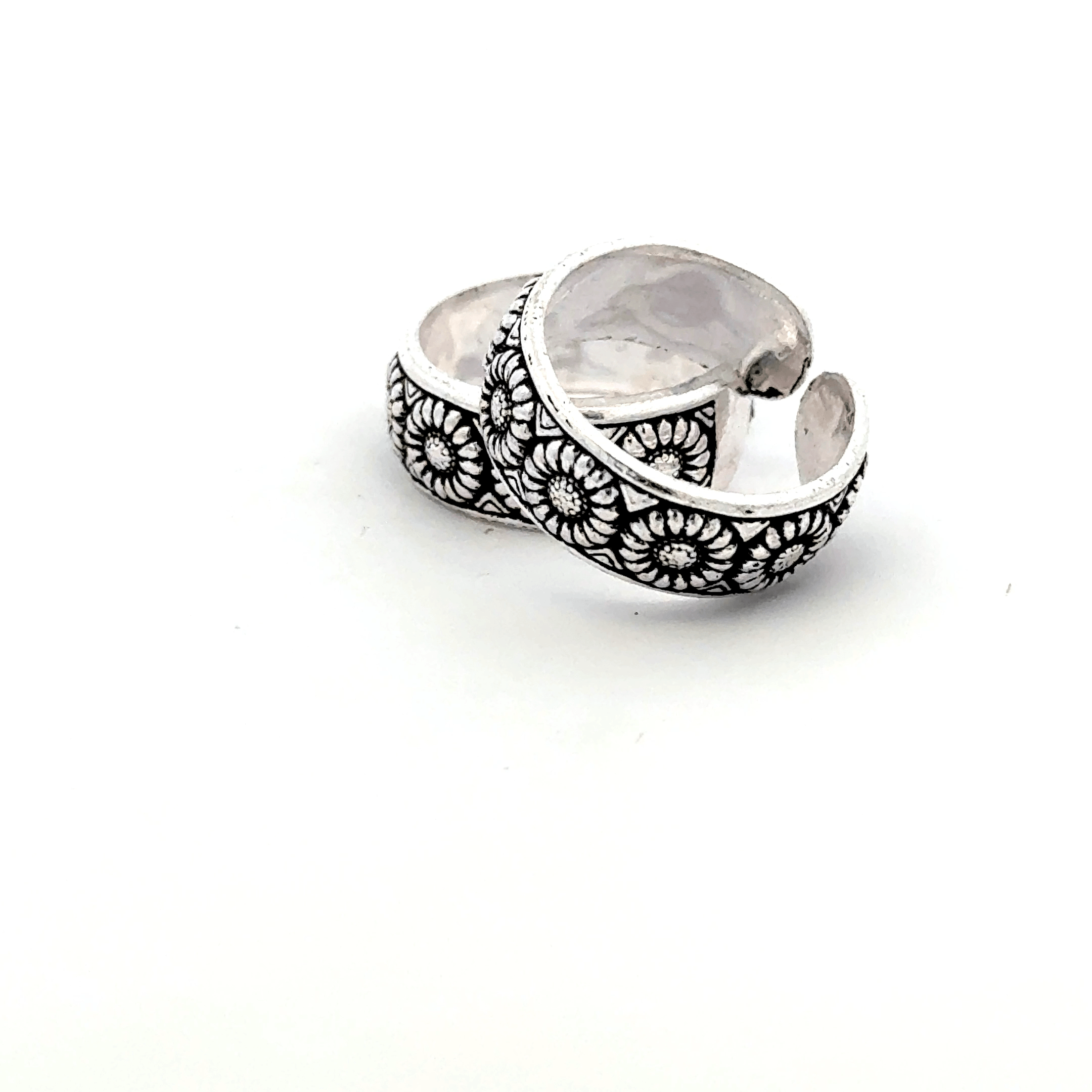 Antique Band Toerings