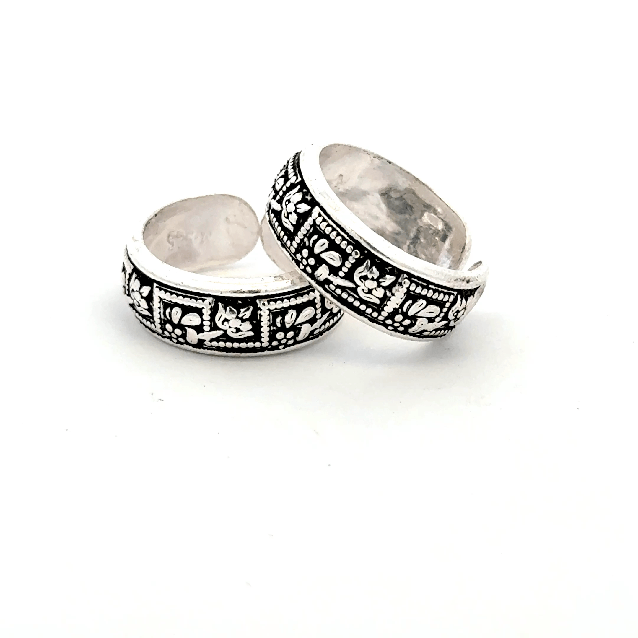 Antique Band Toerings