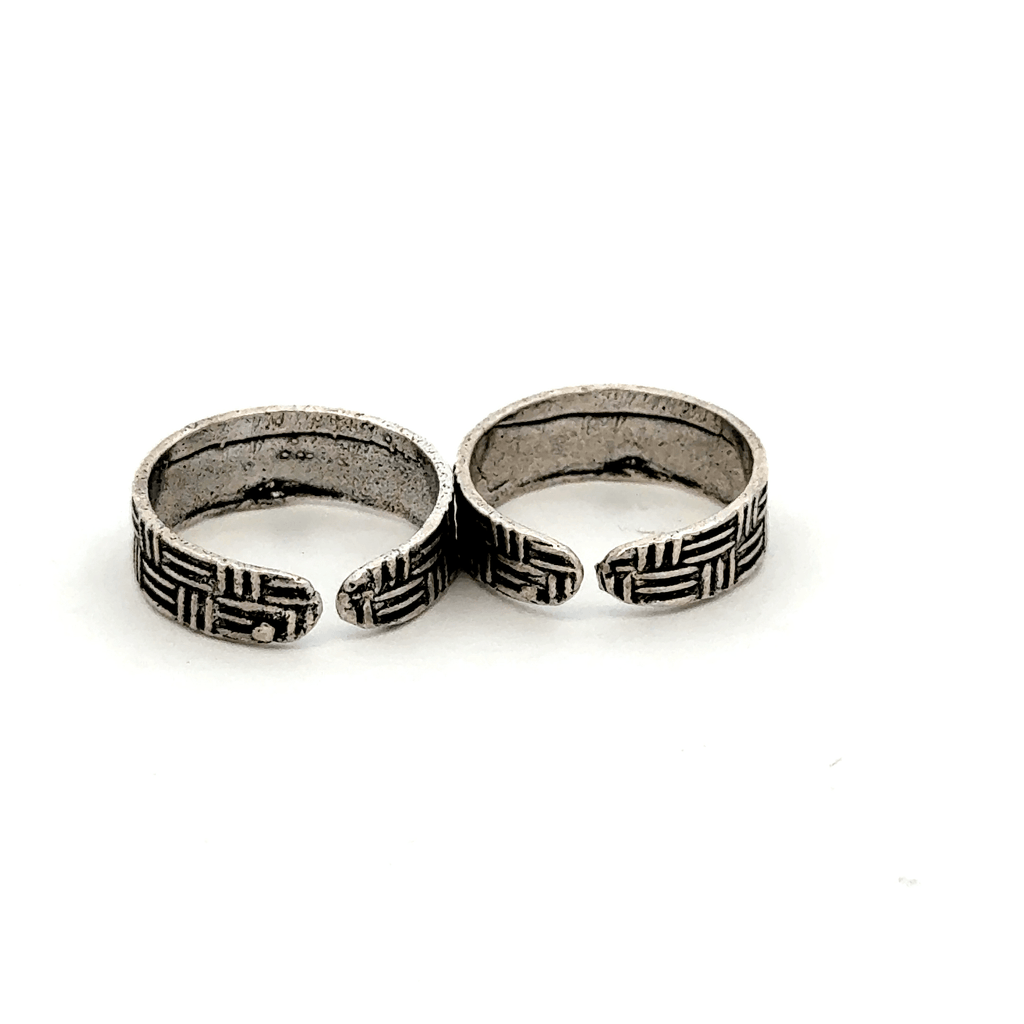 Antique Band Toerings