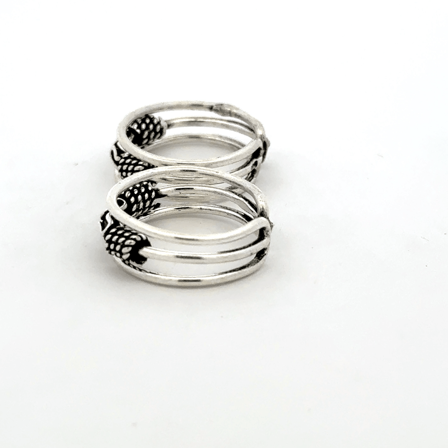 Antique elegant Toerings