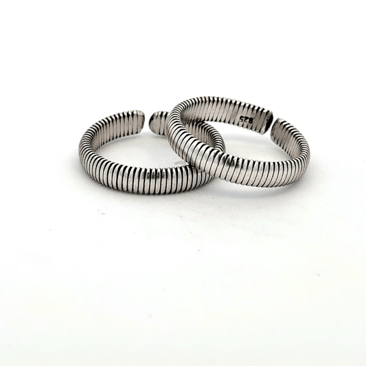 Antique Band toerings