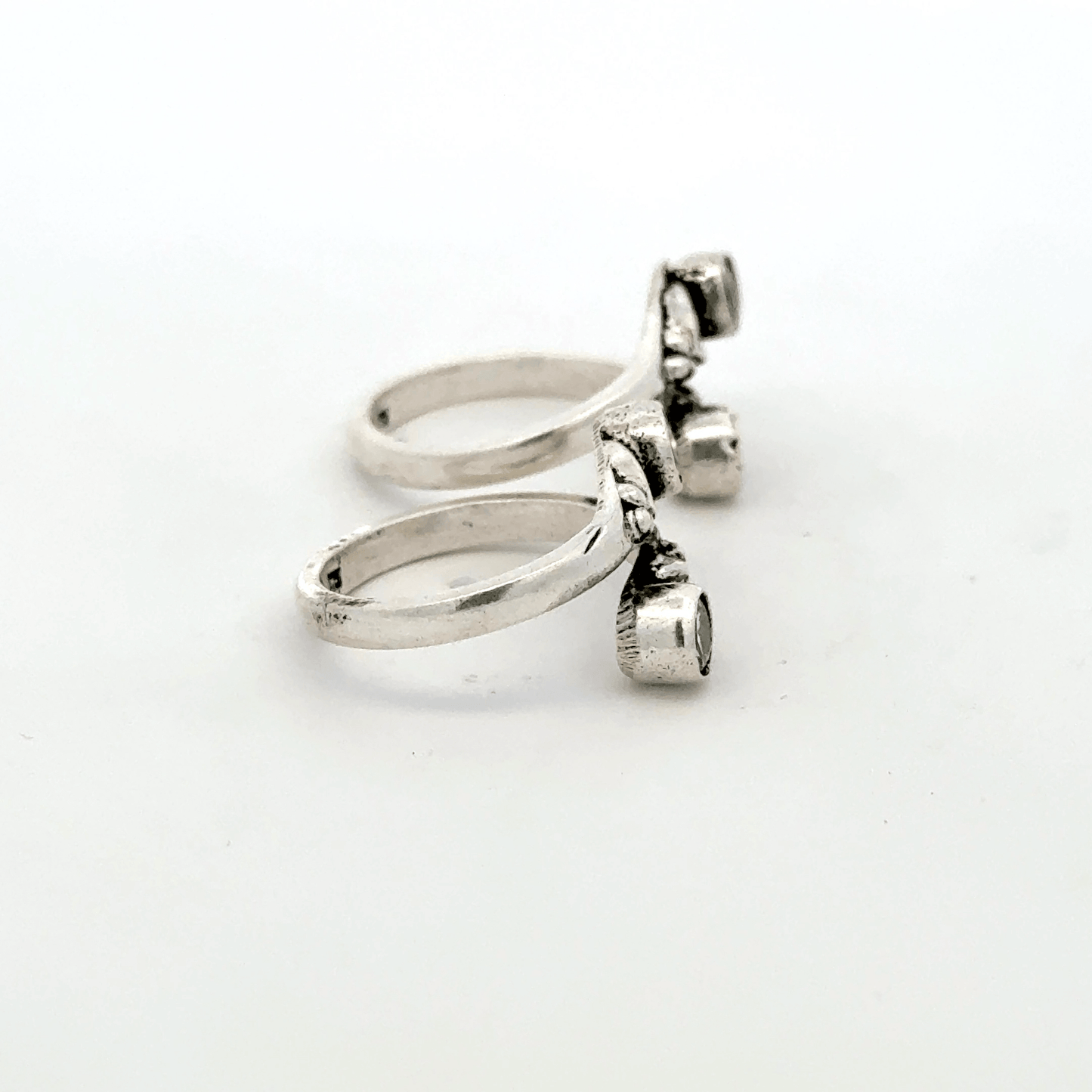 Antique Stone Toerings