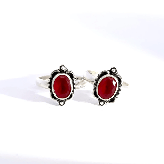 Antique Stone Toerings