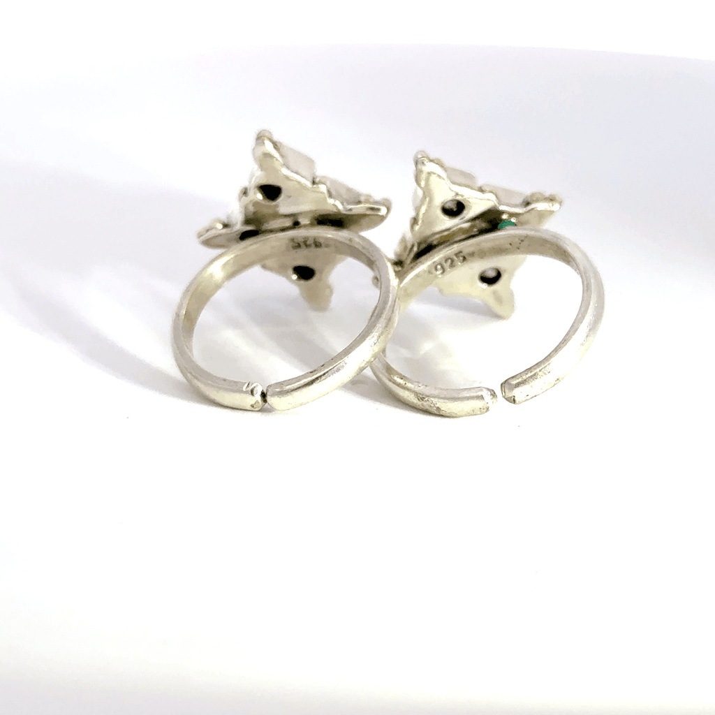 Antique Stone Toerings